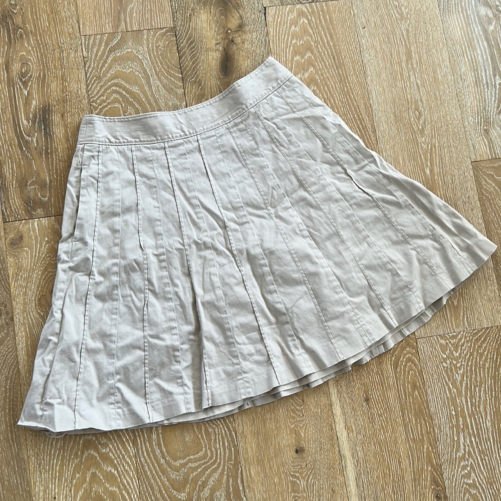 White House Black Market Skirt